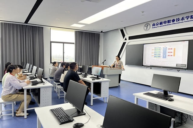 共建“底層基礎(chǔ)+中層模塊+高層方向”課程體系，賦能智慧園區(qū)產(chǎn)業(yè)鏈發(fā)展